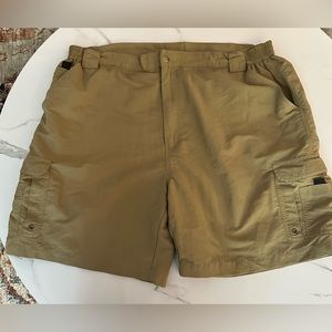 Men’s World Wide Sportsman Bass Pro-Nylon Cargo Fishing Shorts Khaki-SZ 44